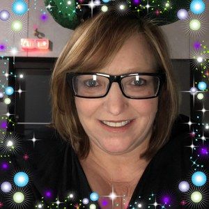 Meet your Posher, Lynette